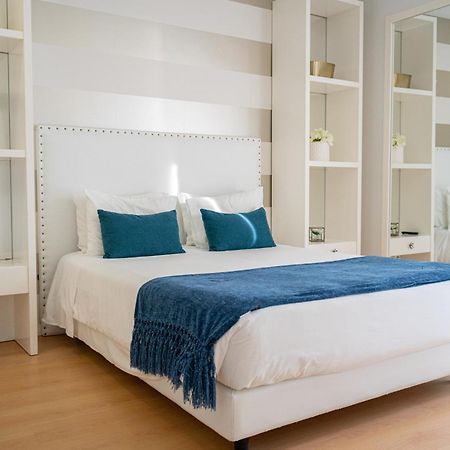 By The Sea - Nazare Bed & Breakfast Luaran gambar