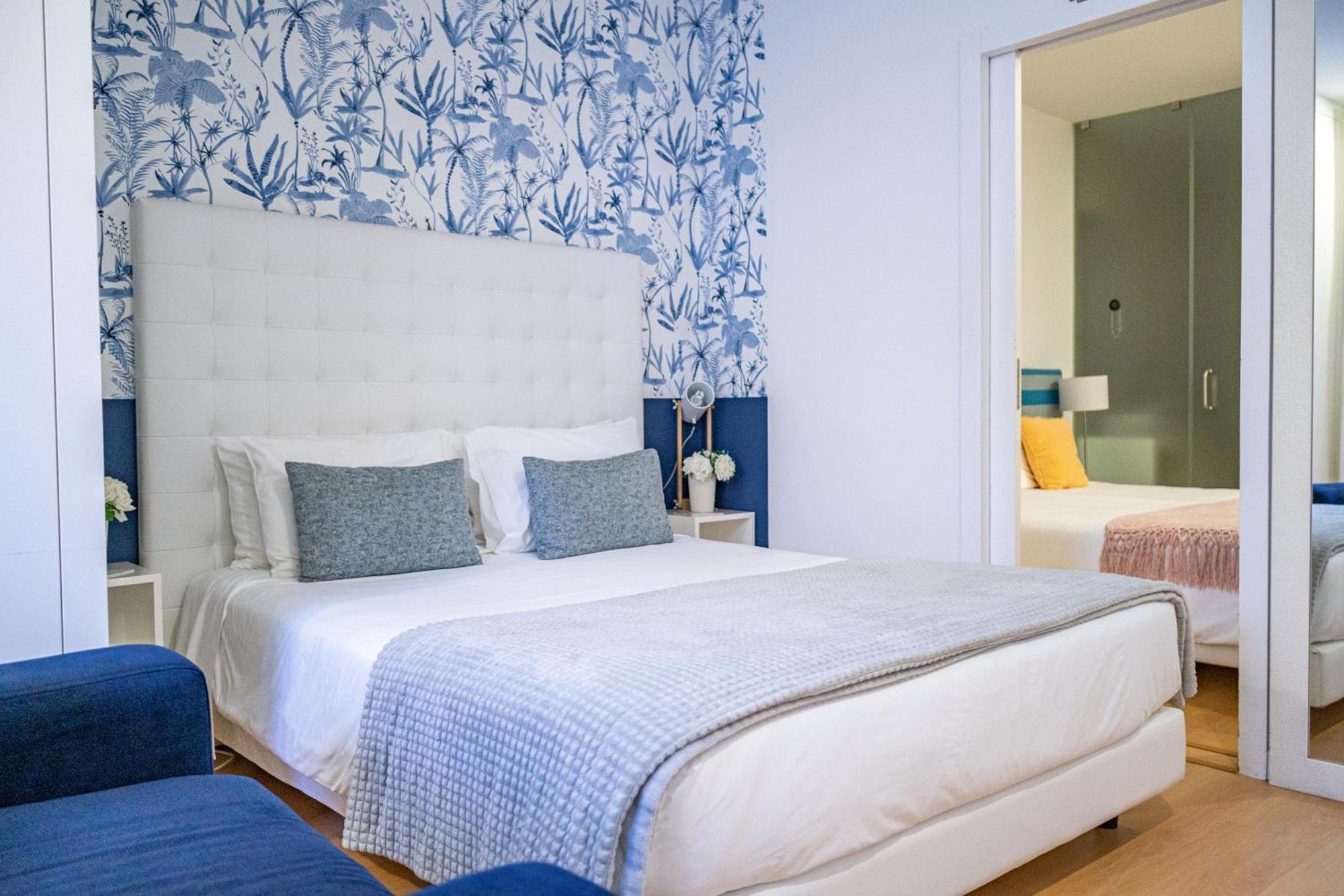 By The Sea - Nazare Bed & Breakfast Luaran gambar