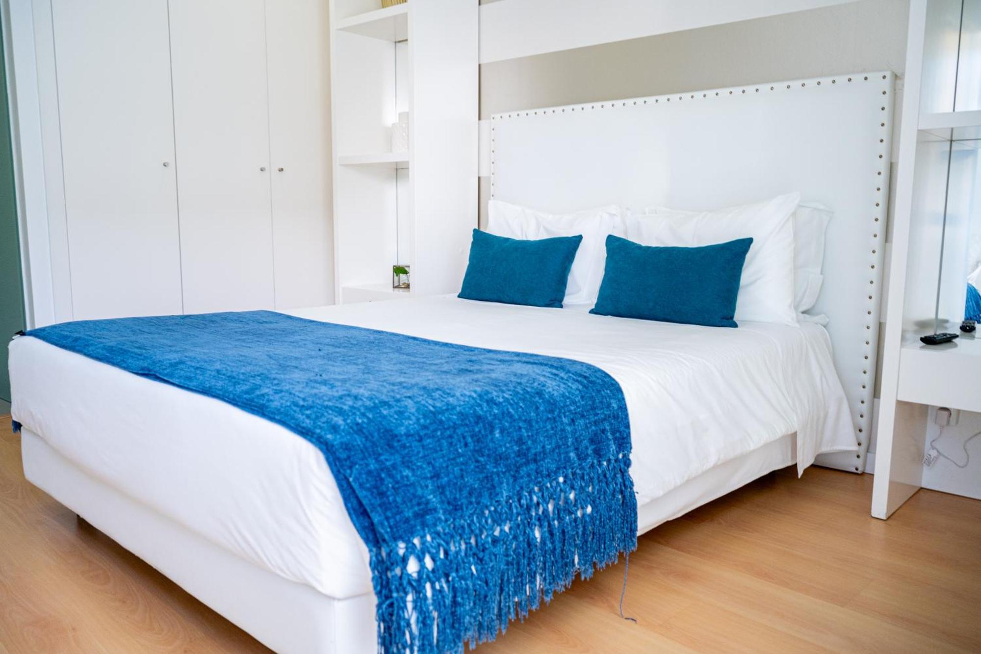 By The Sea - Nazare Bed & Breakfast Luaran gambar
